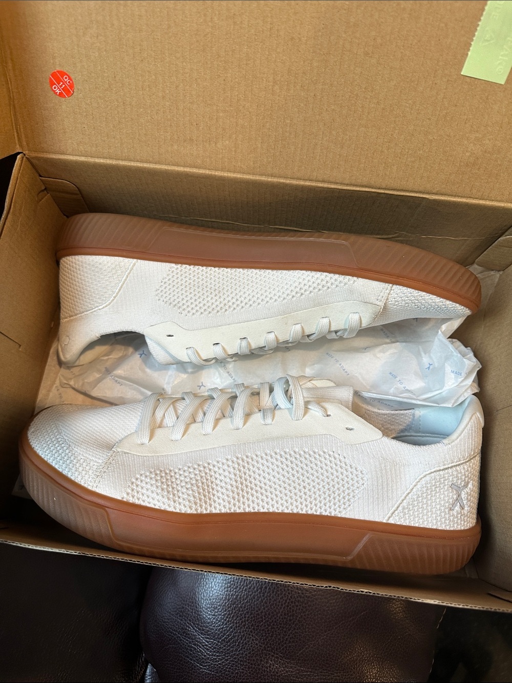 Flux Men’s Adapt Knit Sneakers with Gum Sole - Picture 6 of 10